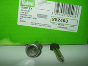Замок с ключом на лючок бензобака фирмы Valeo