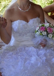 Продам свадебное платье для шикарной невесты (бу) Севастополь,  Крым